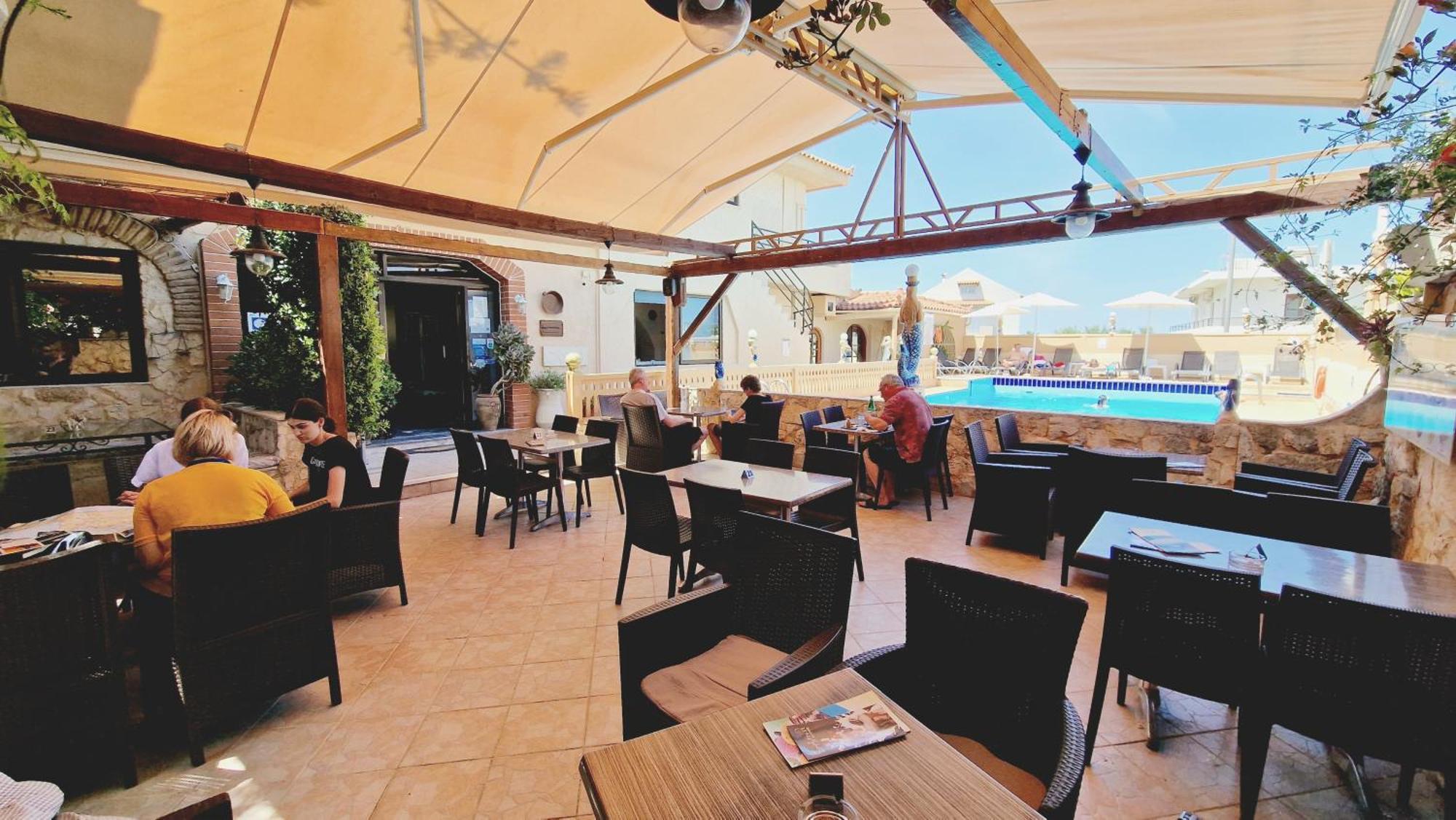 Evina Rooms & Suites Kokkini Hani Exterior foto